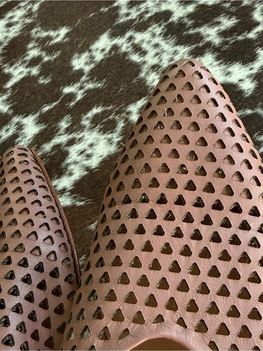 Rachel Comey Mauve Perforated Pointed-Toe Pumps size 9 - Picture 6 of 6